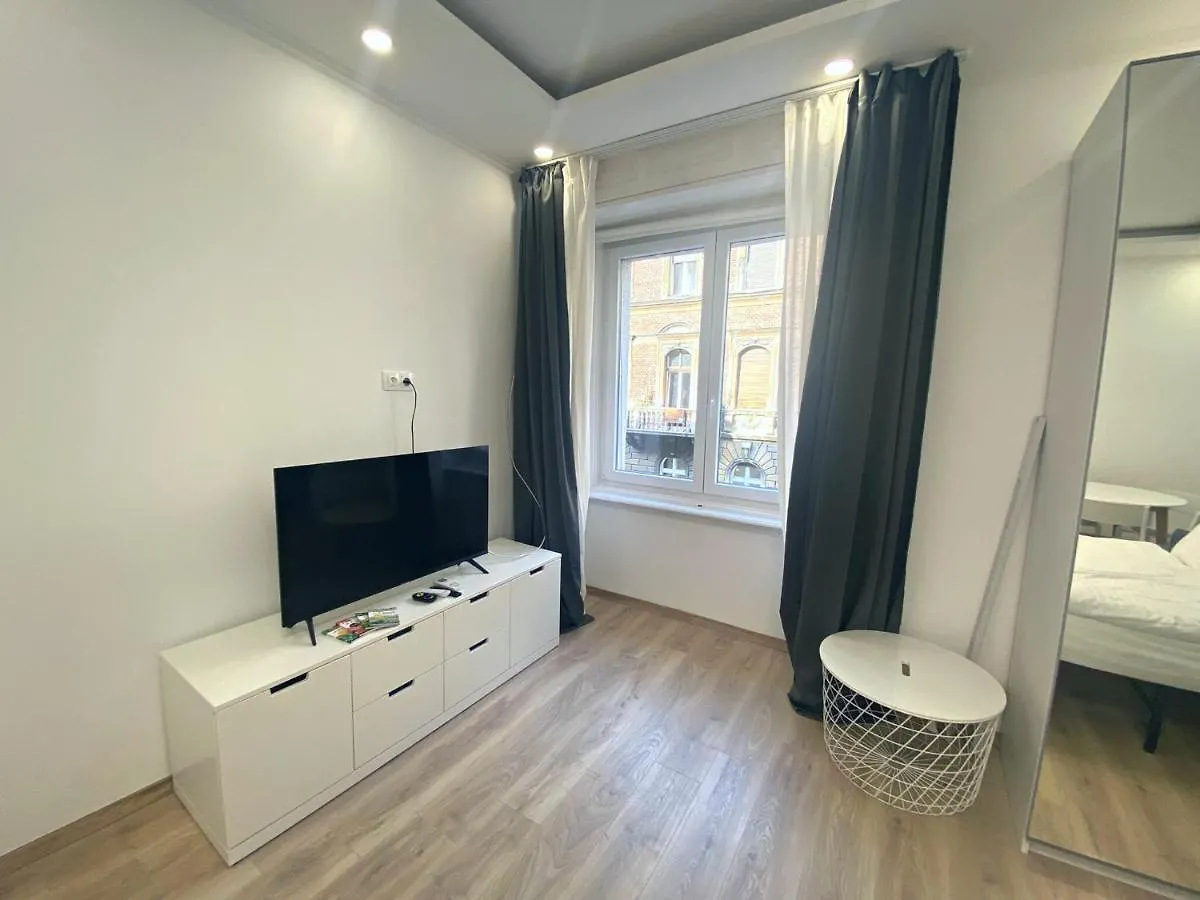 Jobelhome Liszt Apartment Boedapest Hongarije